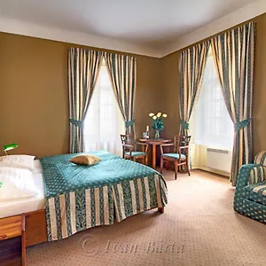 https://u-schnellu.praguehotelsweb.com